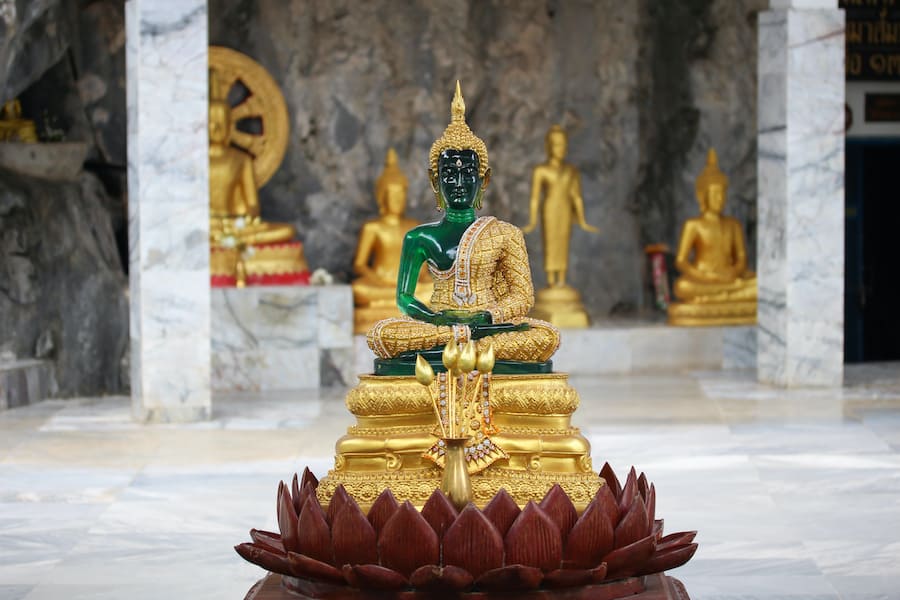 La Statua del Buddha di smeraldo